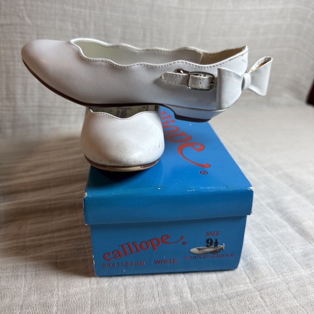 Calliope Girls White Mary Jane Dress Shoes with Bow Size 9.5 Toddler